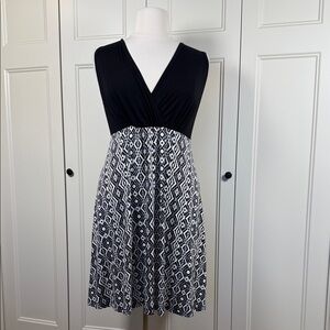 Karen Kane Black and White Patterned Midi Dress